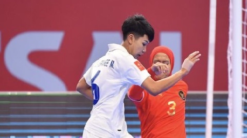 Bị Indonesia cầm chân, Thái Lan vẫn cùng Nhật Bản vào tứ kết châu lục sớm 